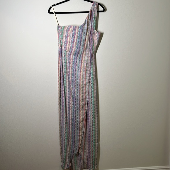 BCBG MAXAZRIA Dries Georgette One-Shoulder Maxi Dress | Size 2 | High Slit - Picture 3 of 8